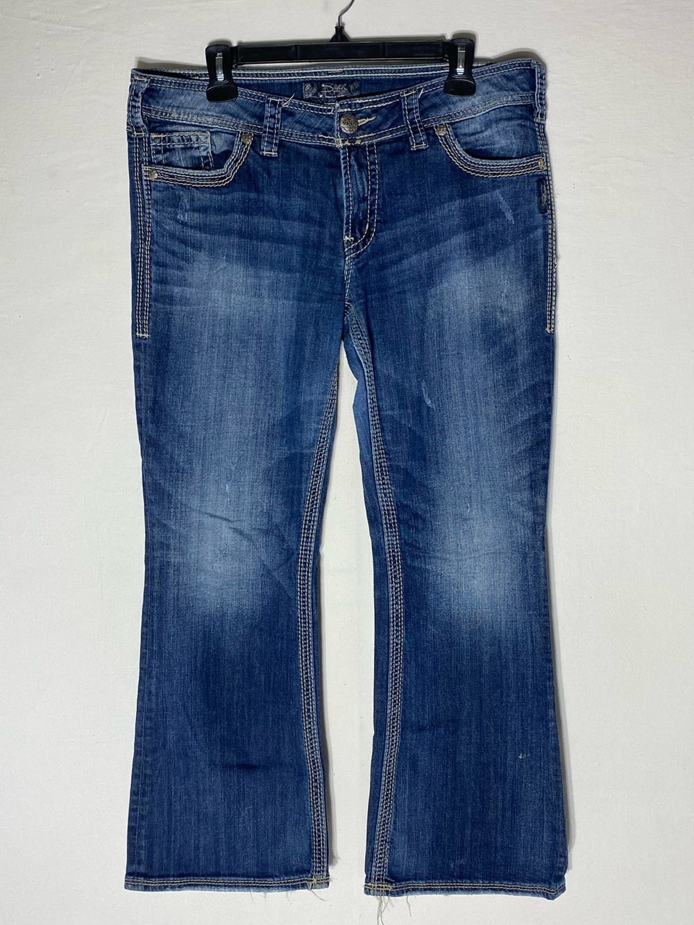 Vintage Y2K Silver Jeans Suki Surplus Med Wash Mid Rise Bootcut Jeans 34x32
